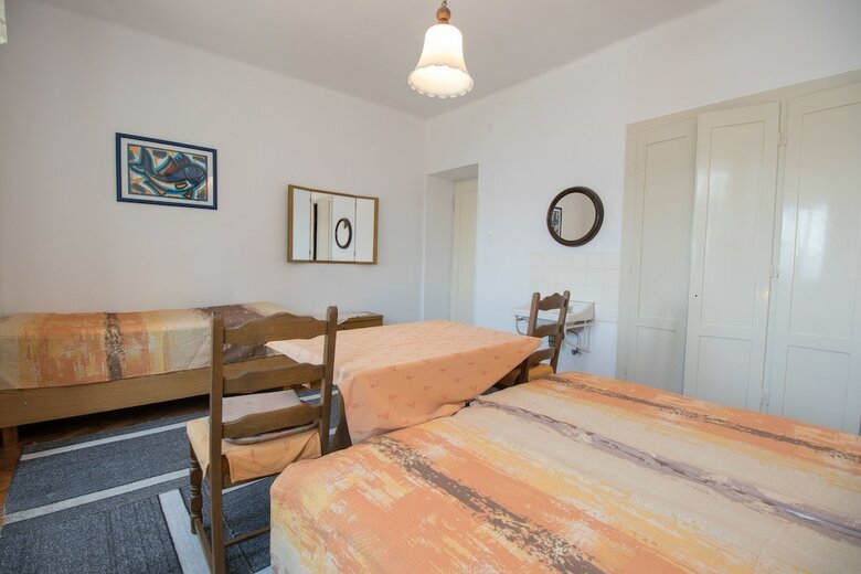 Apartments Josip