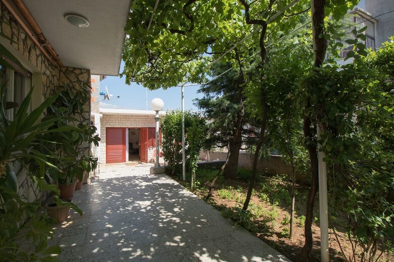 Apartments Gorana