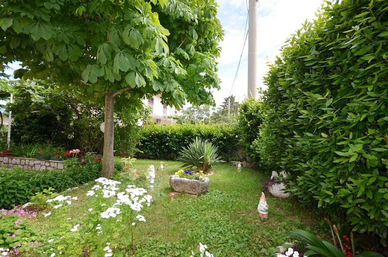 Apartments Gorana