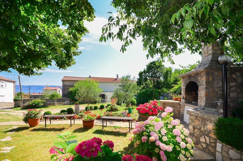 Apartments Zorka