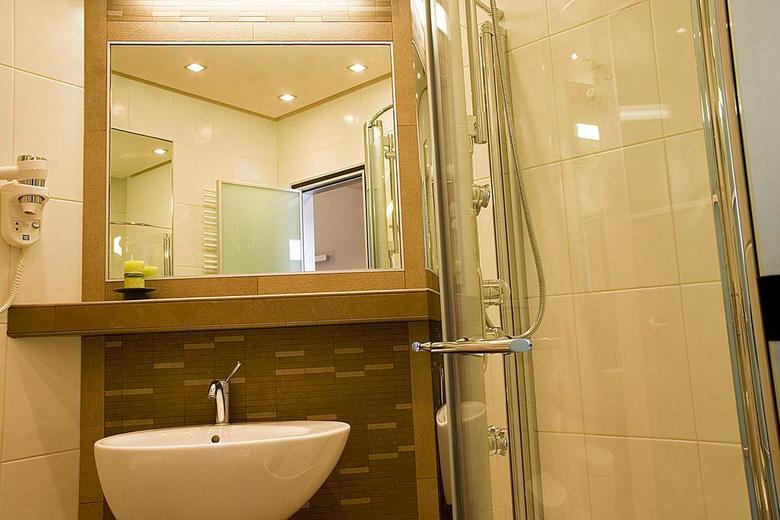 Hotel Diadem