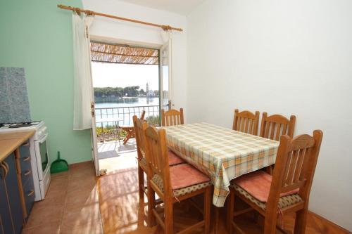 Apartment Pasman 8220a