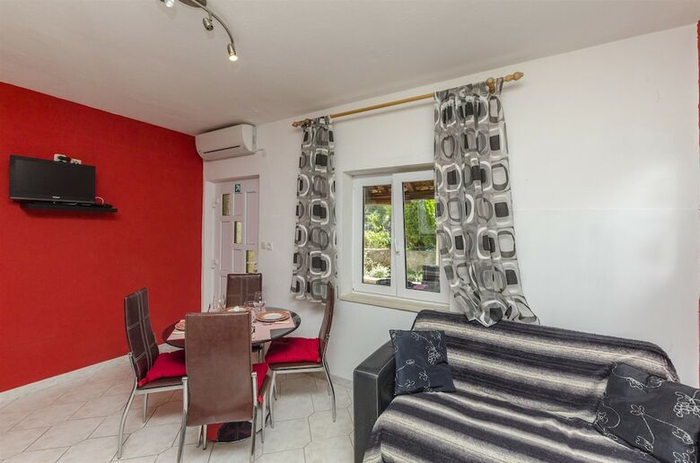 Apartments Ita