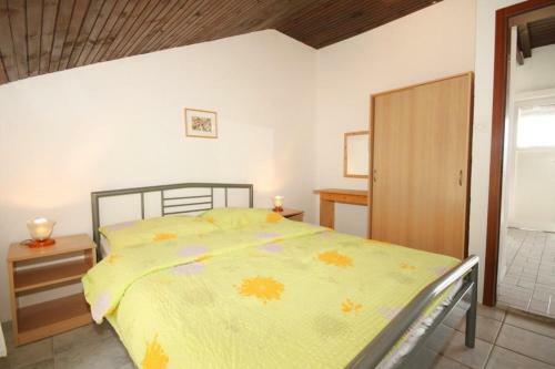 Apartment Milna 8895a