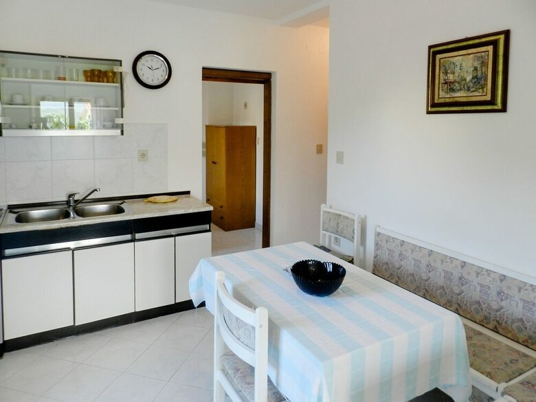 Apartments Josip