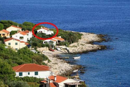 Apartment Milna 8946a