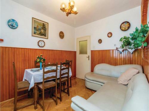 Apartment Pustosa III