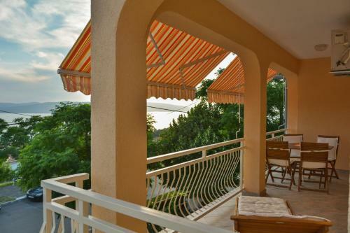 Apartment Karlo 1