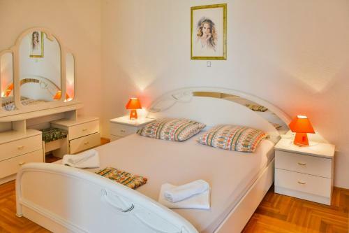 Apartment Karlo 1