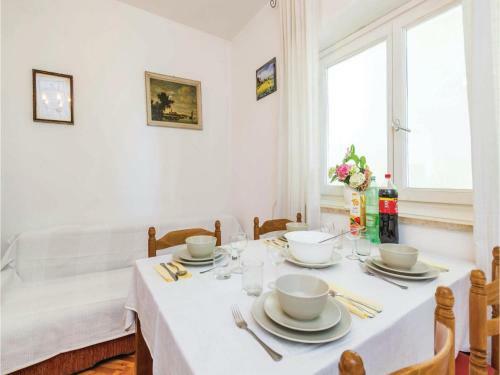 Apartment Creska I