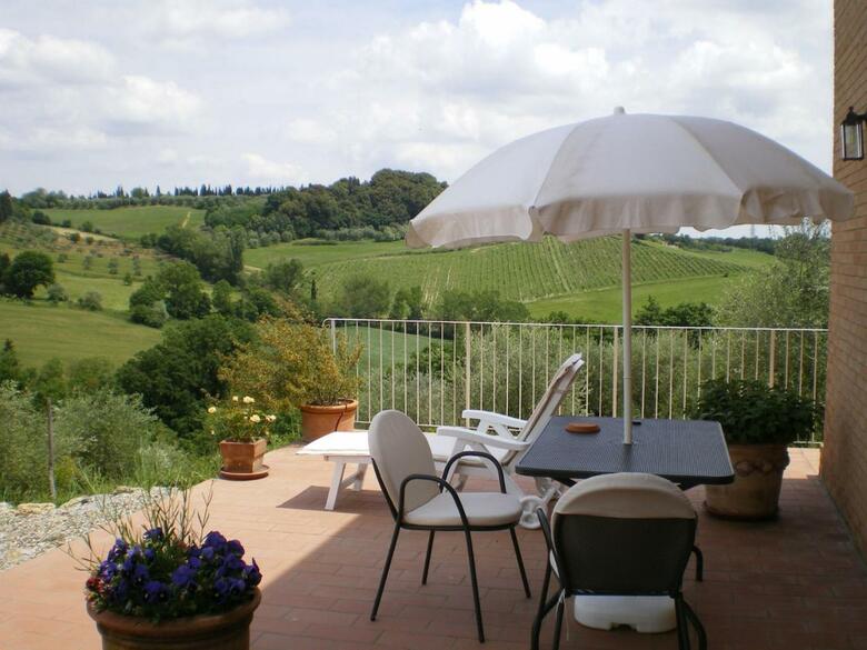 Residencia Fullino Nero