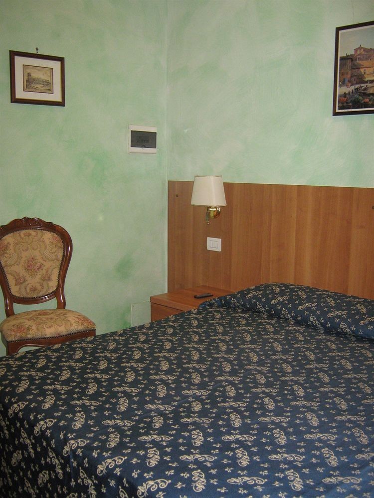 Hotel Ferraro