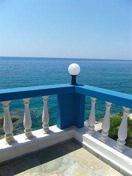 Cypriana Apartments