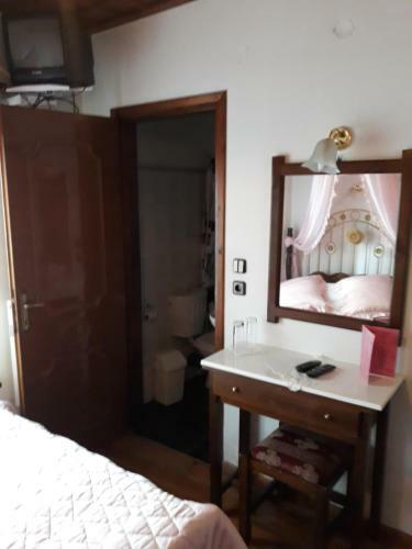 Hostal Archontiko Theodora