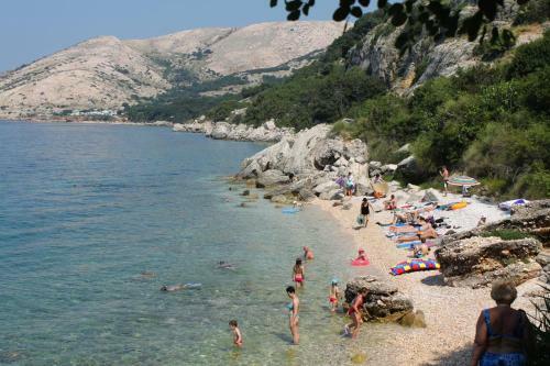 Hostal Double Room Stara Baska 5447f