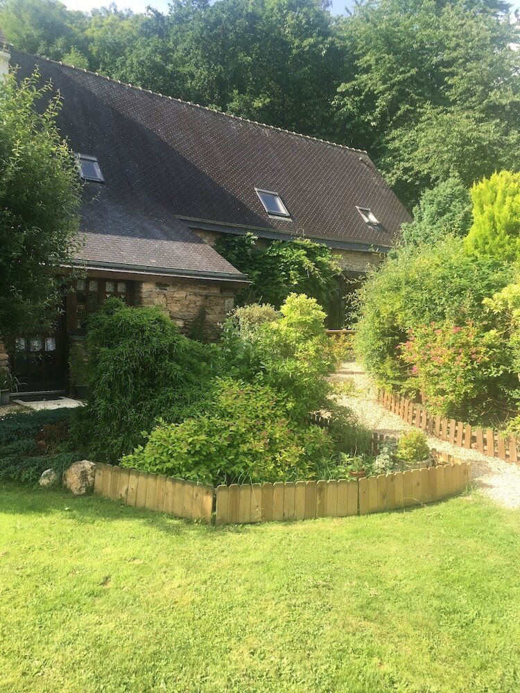 G�tes De Camors