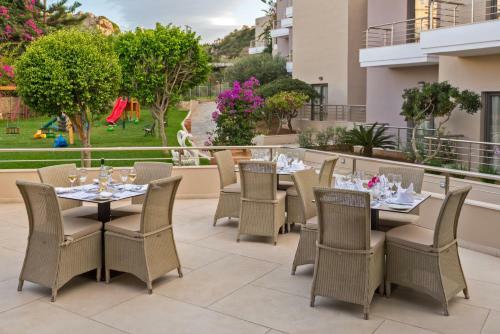 Aparthotel Porto Platanias Village Resort
