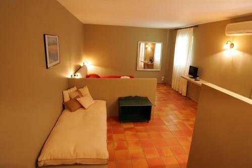 Aparthotel Mounda Beach Hotel