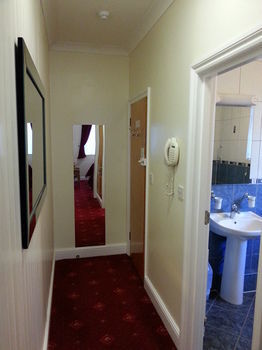 Bed & Breakfast Melbourne House