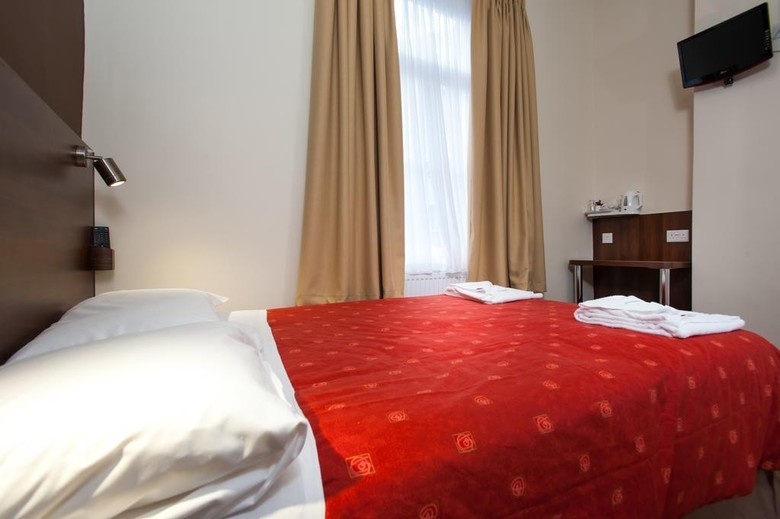 Hotel Marble Arch Inn
