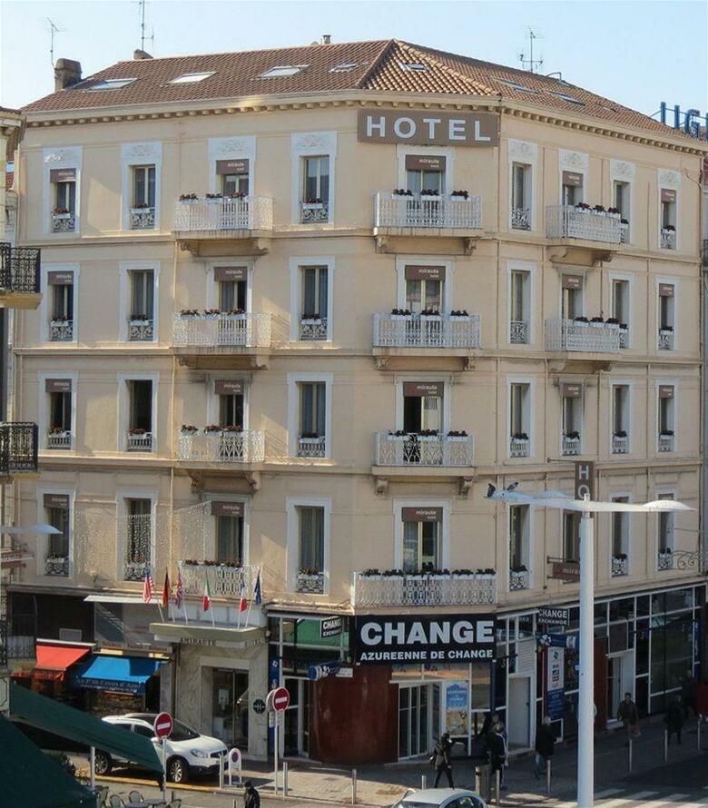 Hotel Amiraut�