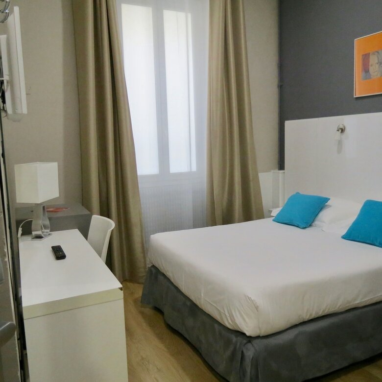 Hotel Amiraut�