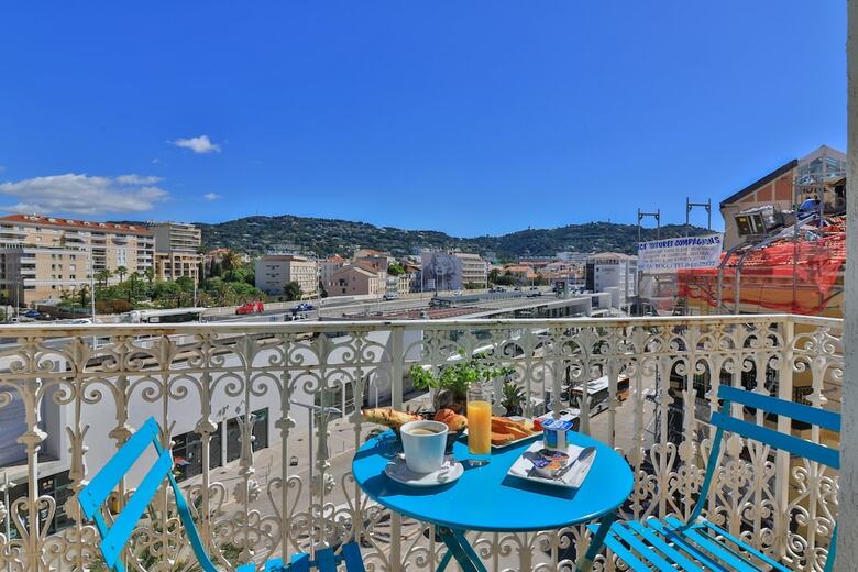 Hotel Amiraut�