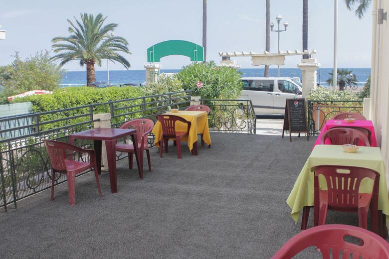 Hotel Des Flots D`azur
