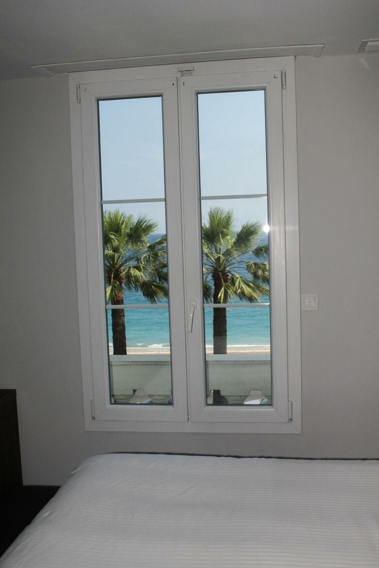 Hotel Des Flots D`azur