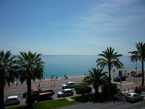 Hotel Des Flots D`azur