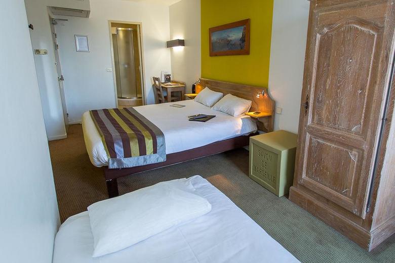 Hotel Aliz�