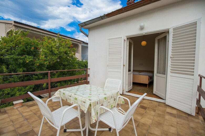 Hostal Rooms Marica
