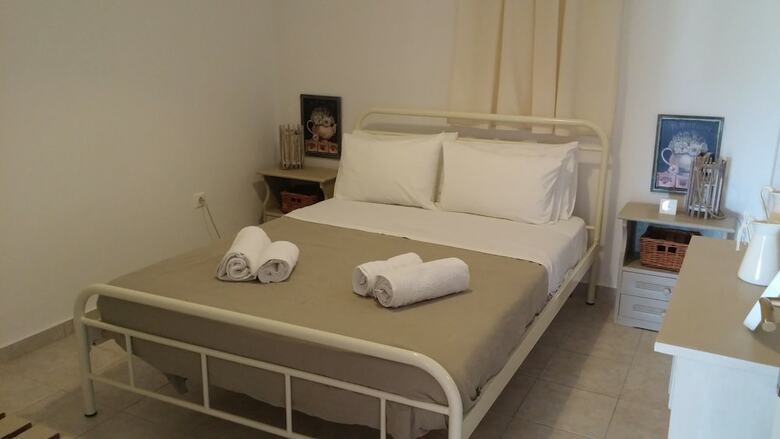Pernari Apartments
