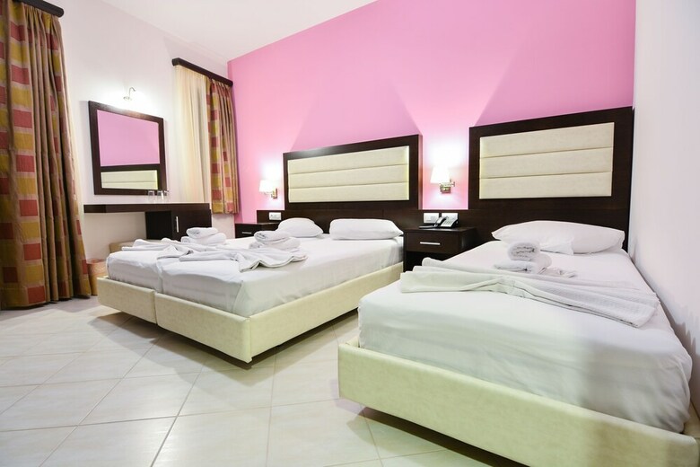 Hotel Kyani Akti