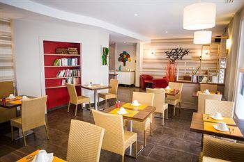 Hotel Le Petit Trianon
