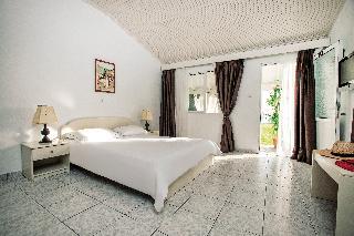 Hotel Lily Ann Beach