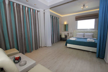 Paralia Luxury Apartments