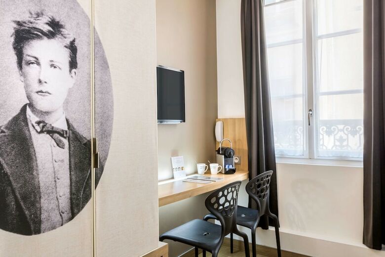 Hotel Best Western H�tel Litt�raire Arthur Rimbaud