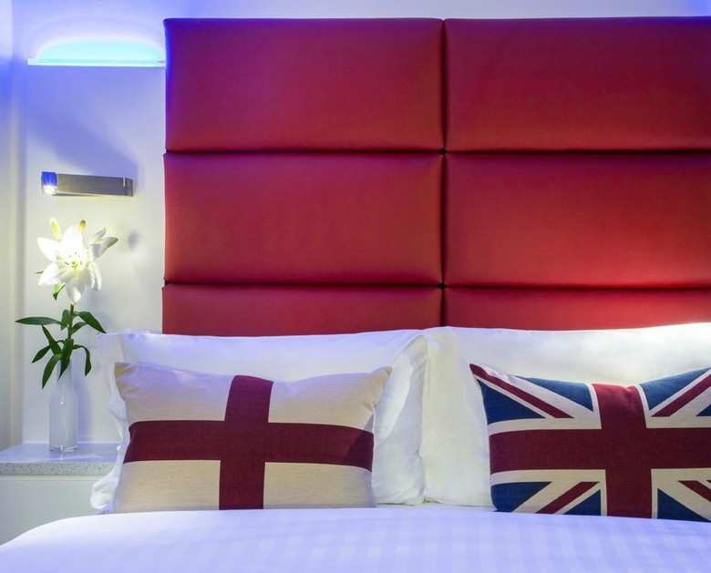 Henley House Hotel