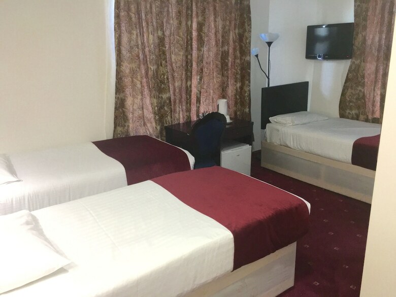 London Star Hotel