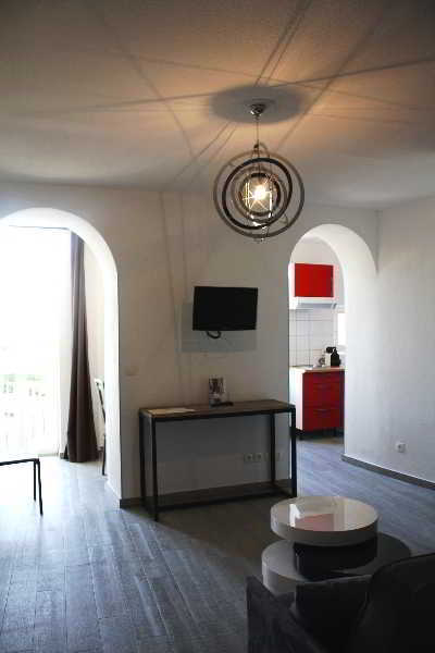 Residencia Florella R�publique