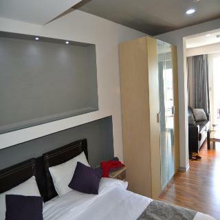 Pebbles Boutique Aparthotel