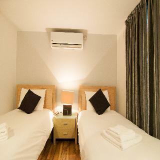 Pebbles Boutique Aparthotel