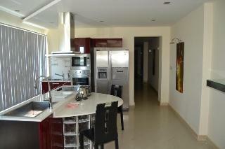 Pebbles Boutique Aparthotel