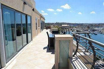 Pebbles Boutique Aparthotel