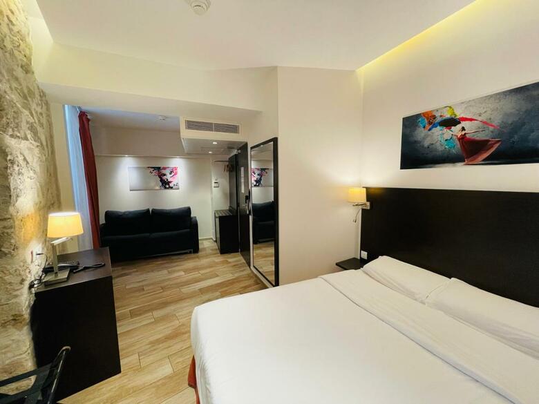 Hotel Central