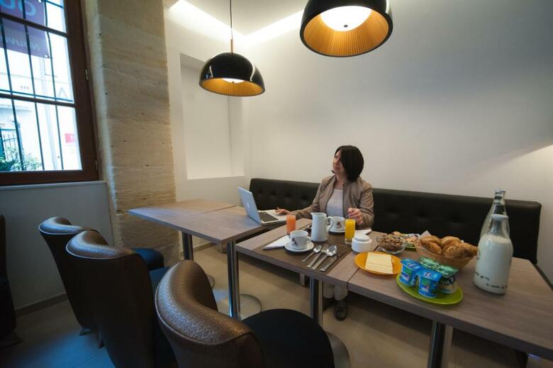 Hotel Central