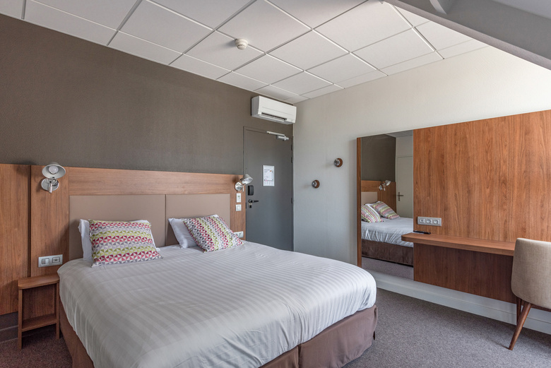 Timhotel Chartres Chatelet
