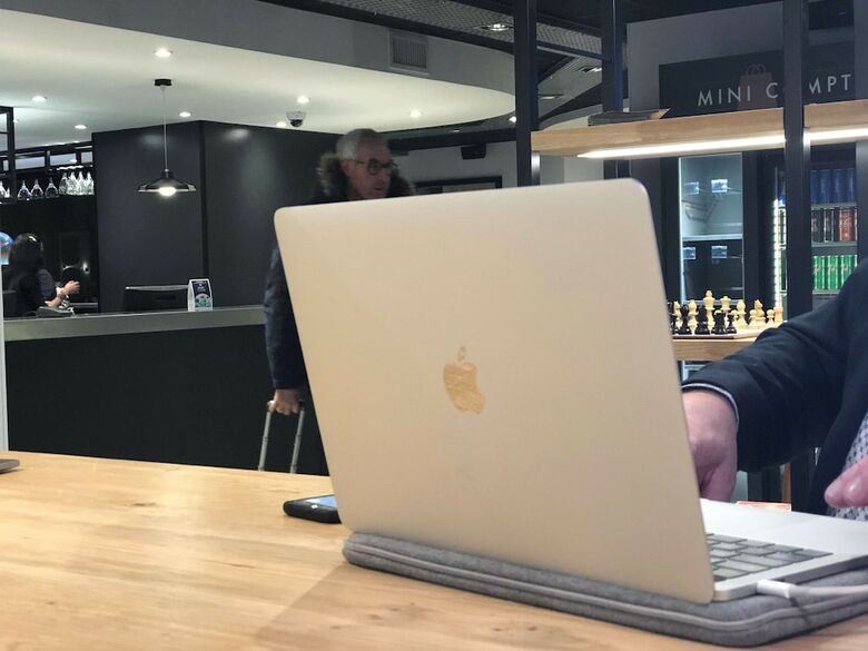 Timhotel Chartres Chatelet