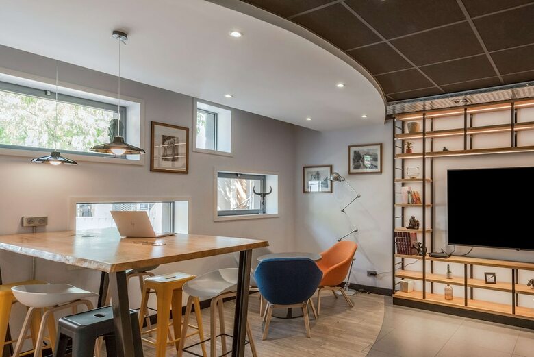 Timhotel Chartres Chatelet